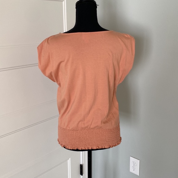 A New Day small shirt.  Excellent condition. - Picture 4 of 5